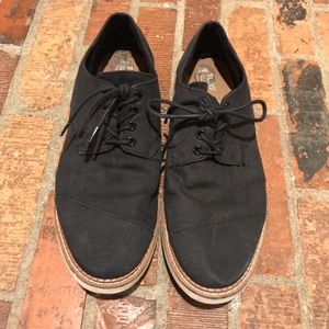Toms Dress Shoes